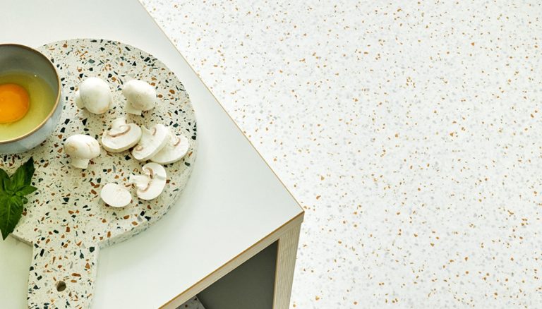 5 Reasons why we LOVE vinyl flooring and can’t get enough of it !